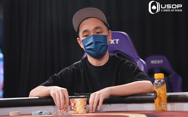 Chin Wei Lim đánh bại Nevan Chang tại Heads Up Challenge