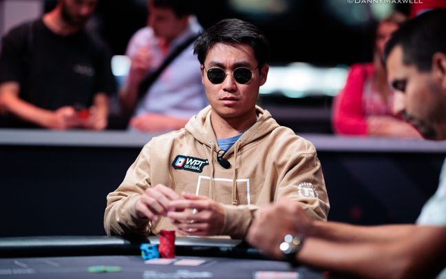 Ethan “Rampage” Yau Quay về Bàn $1/$3 sau khi mất $500K tại Hustle Casino Live?