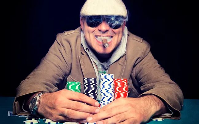 Poker face là gì? Bí quyết quan trọng trong các trận đấu poker