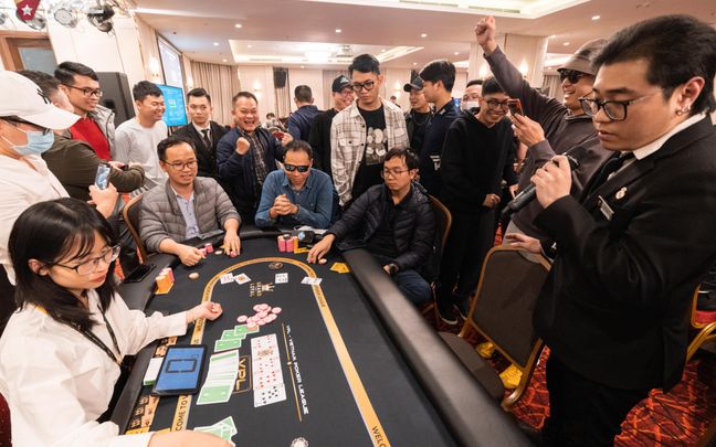 Ngày thi đấu tiên đầy hứng khởi cùng Vietnam Poker League