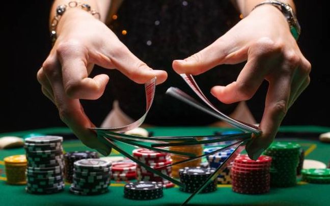 Double Barrelling - Lối chơi có một không hai trong thế giới poker